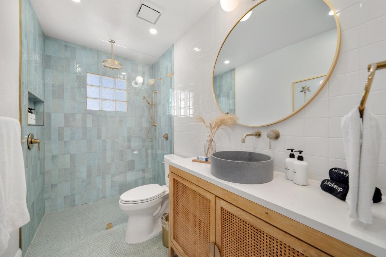 Luxury Villa 3 Blocks From The Beach With A Pool, Fire Pit And Outdoor Oasis Cape Canaveral Exterior foto