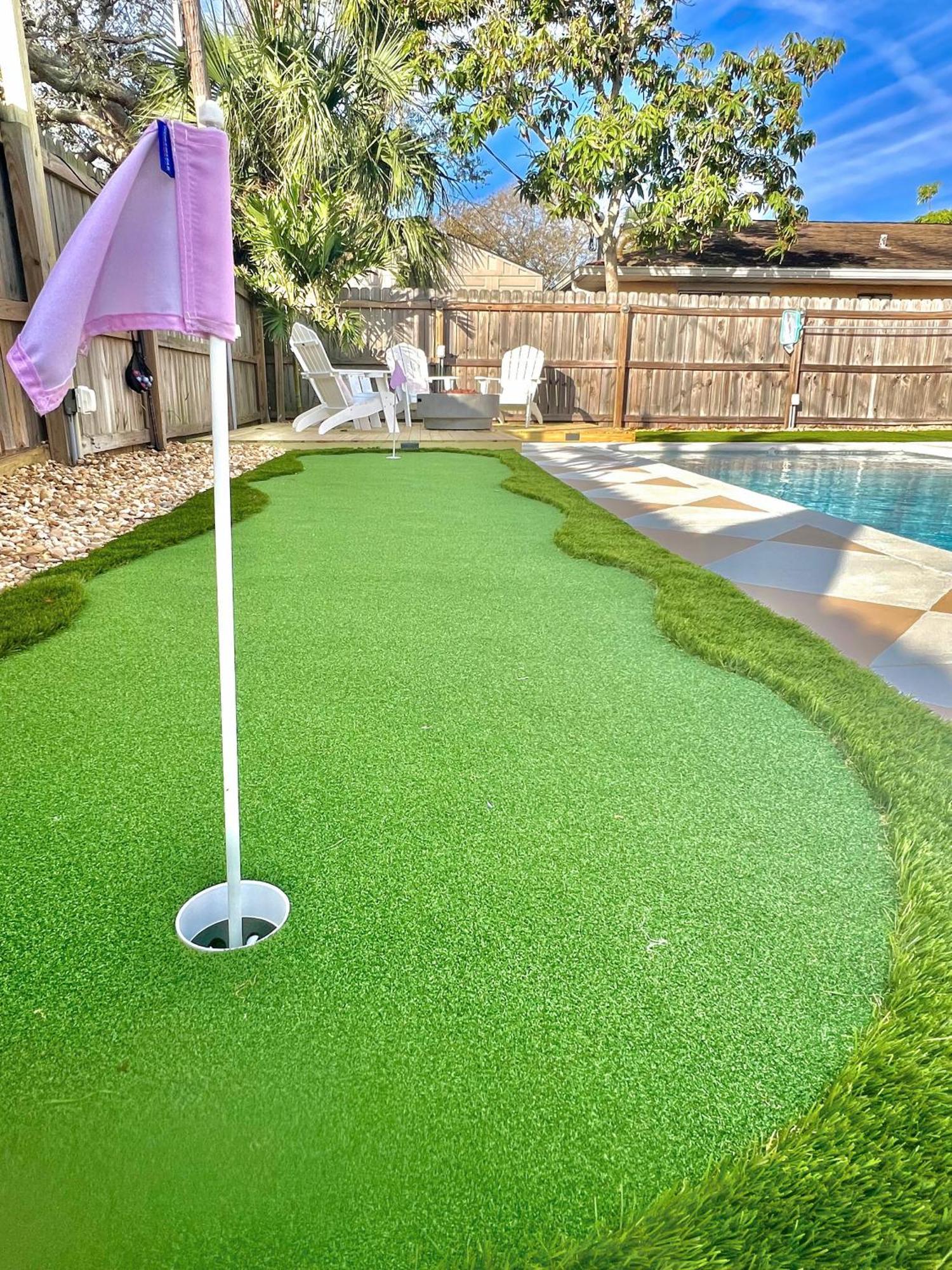 Luxury Villa 3 Blocks From The Beach With A Pool, Fire Pit And Outdoor Oasis Cape Canaveral Exterior foto